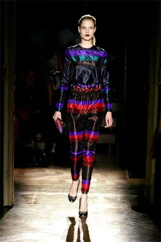 Look 12